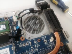 Limpieza de Laptops en manchay