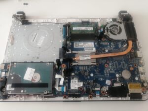 Limpieza de Laptos de la Molina